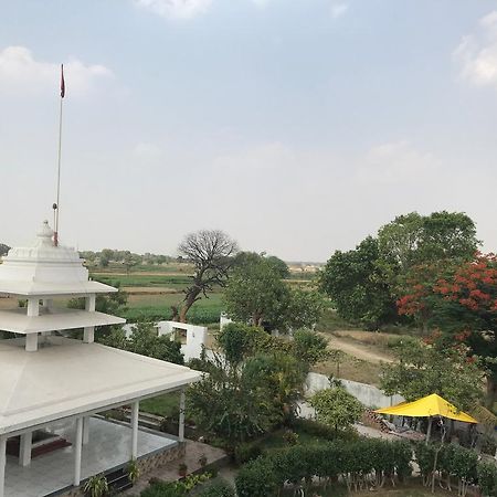 Vedic Villa Варанаси Екстериор снимка