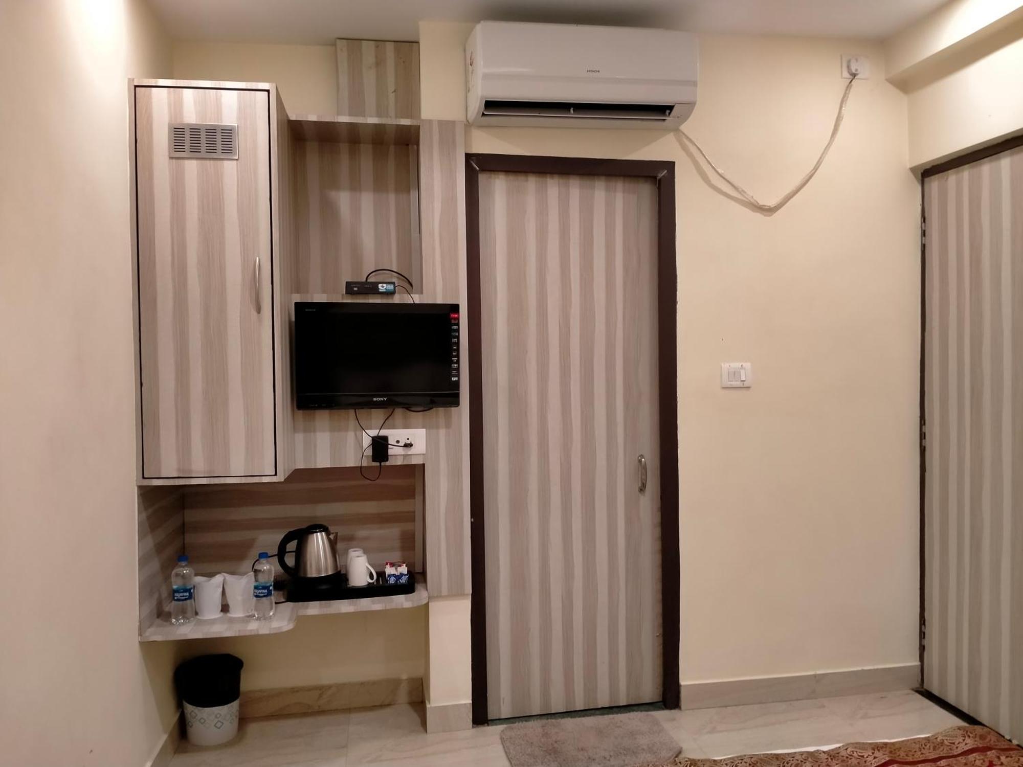 Vedic Villa Варанаси Екстериор снимка