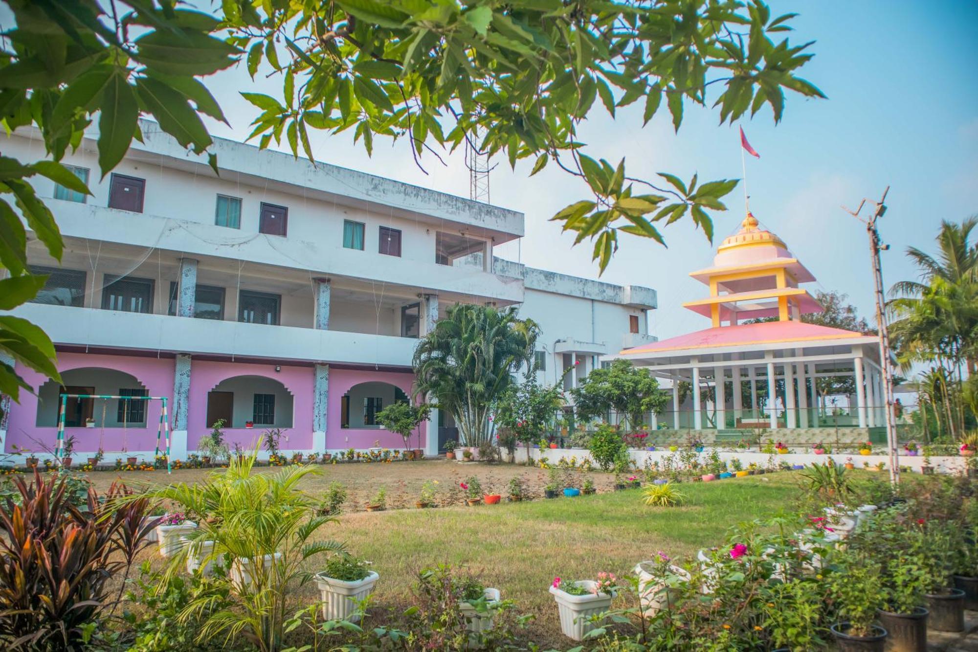 Vedic Villa Варанаси Екстериор снимка