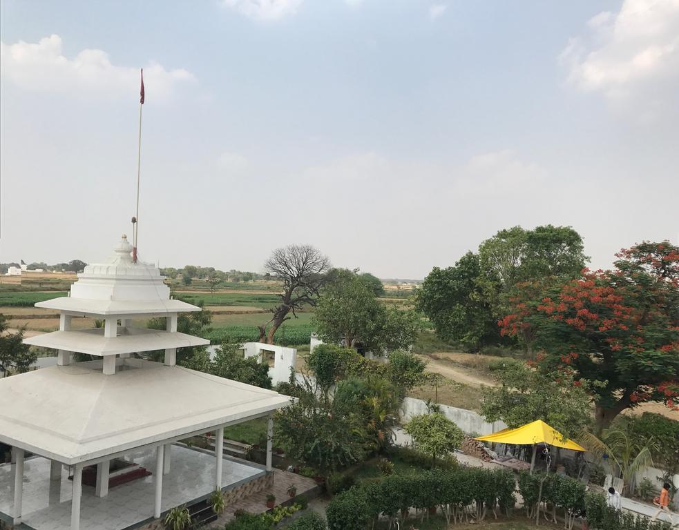 Vedic Villa Варанаси Екстериор снимка